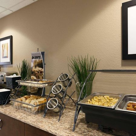 Microtel Inn & Suites Kenedy Kültér fotó