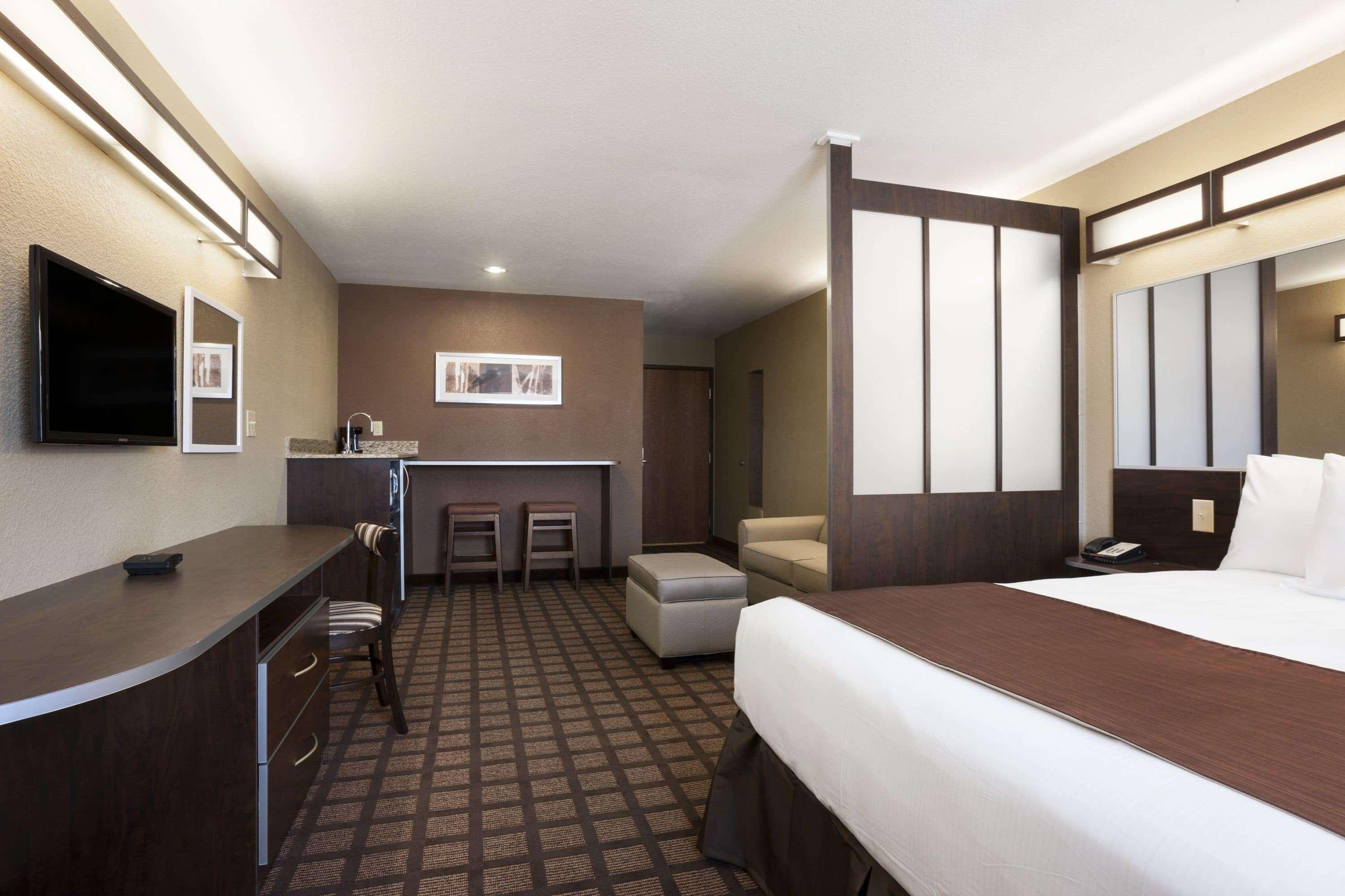 Microtel Inn & Suites Kenedy Kültér fotó
