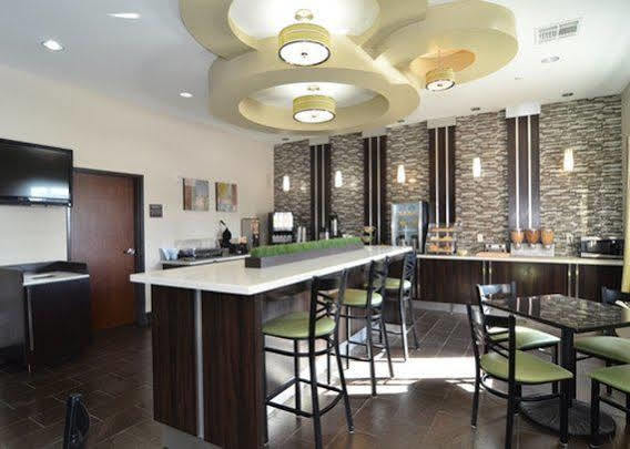 Microtel Inn & Suites Kenedy Kültér fotó
